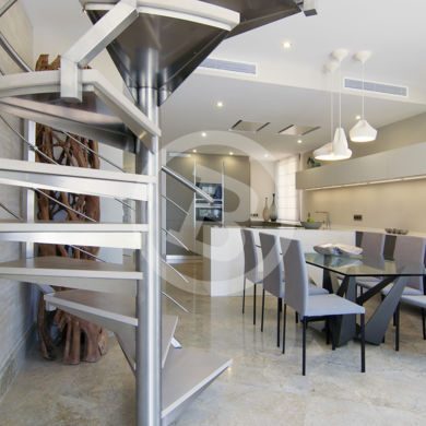 Fotografía inmobiliaria de loft en Marbella, Málaga